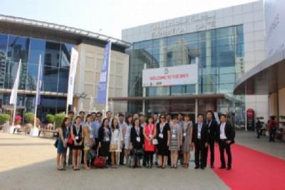 Đoàn Doanh nhân LP Việt Nam nghiên cứu Mô hình Phát triển Kinh tế và Kinh doanh Dubai tháng 11/2012.